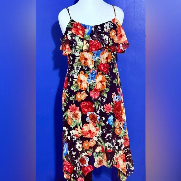 Sophia Christina Vibrant Floral Design with Green and Black Size-12 - Picture 8 of 8